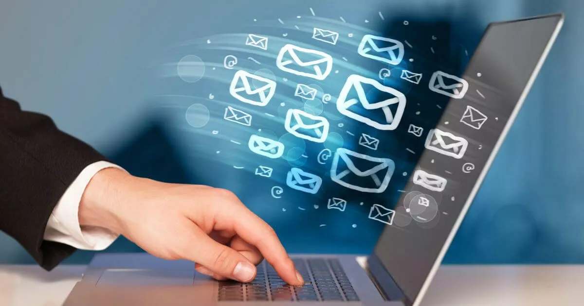 Cosa succede durante l’invio di una mail?