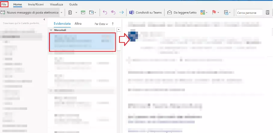 Il programma Outlook con la scheda “File“ evidenziata e l’e-mail selezionata per la stampa