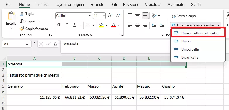 “Unisci e allinea al centro” nella scheda Home di Excel