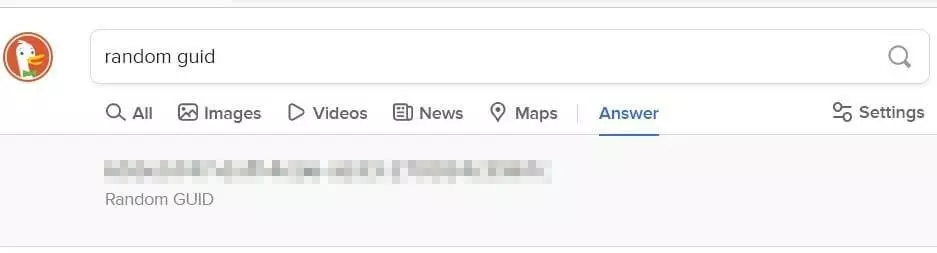 Screenshot di un risultato di ricerca DuckDuckGo per la query “random guid”