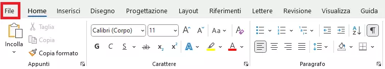 Barra multifunzione di Word con la scheda “File”