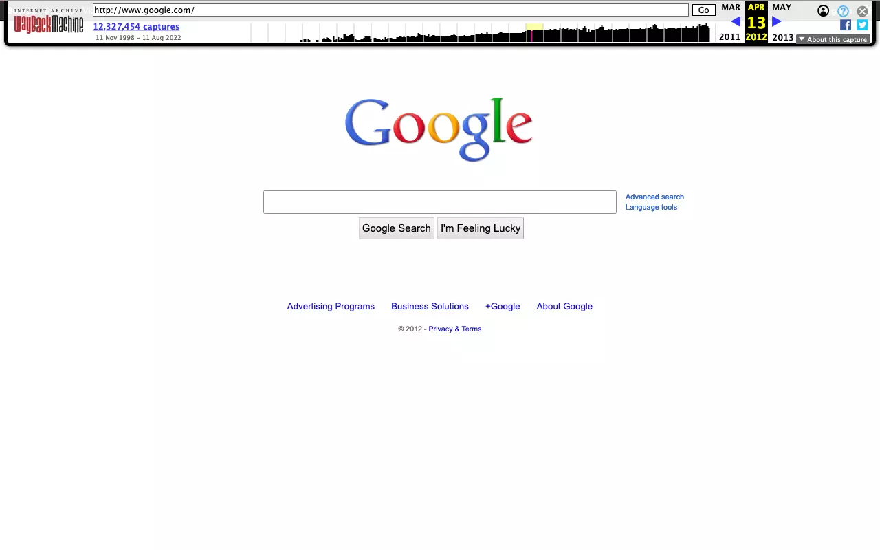 Versione archiviata della homepage di Google dell’anno 2012