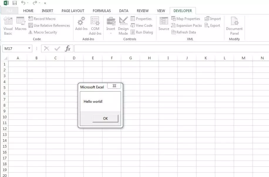 Esempio di macro su Excel con la finestra di dialogo “Hello world!”