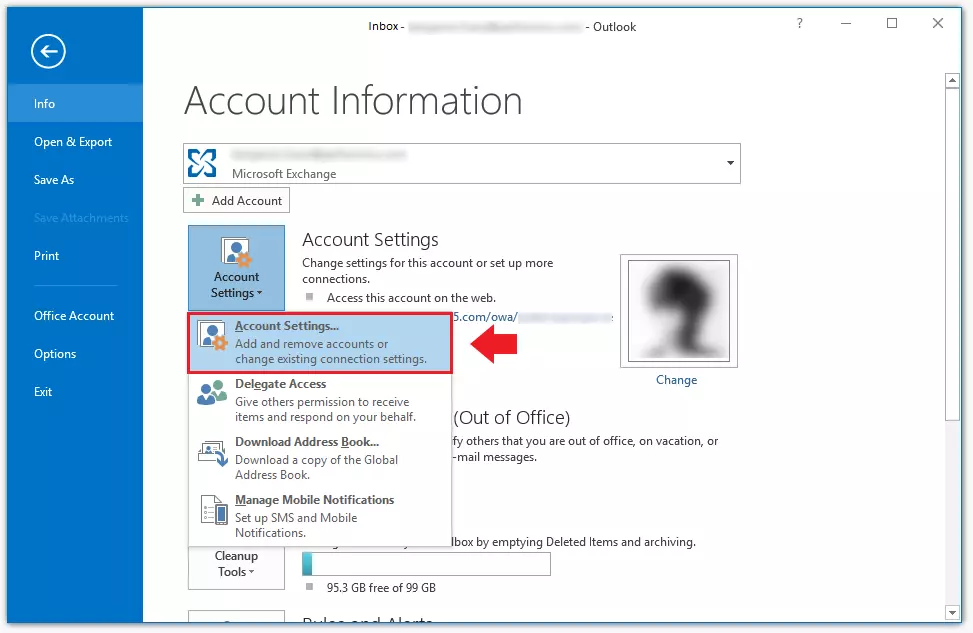 Applicazione desktop di Outlook: informazioni account nella scheda “File”