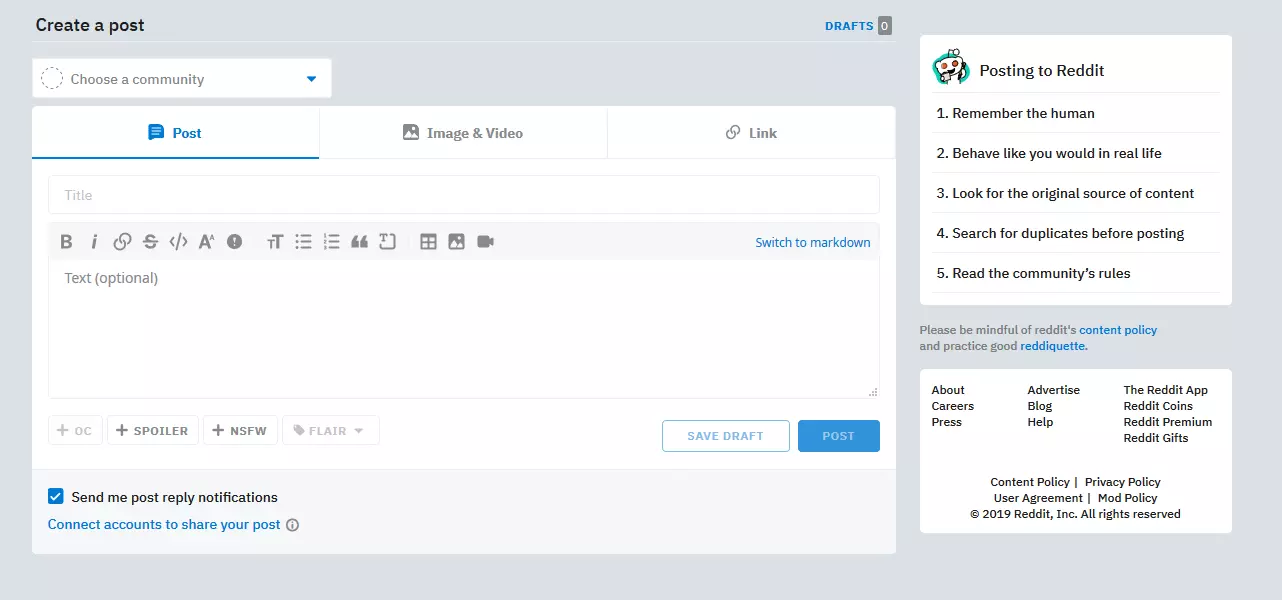 Maschera di input su Reddit per i post degli utenti con link o testo